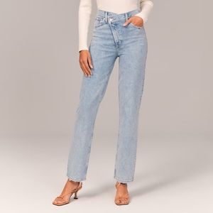 Abercrombie Ultra High Rise 90s Jeans